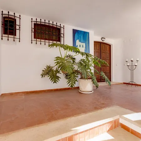 Solar Do Monte 2 Апартаменти *